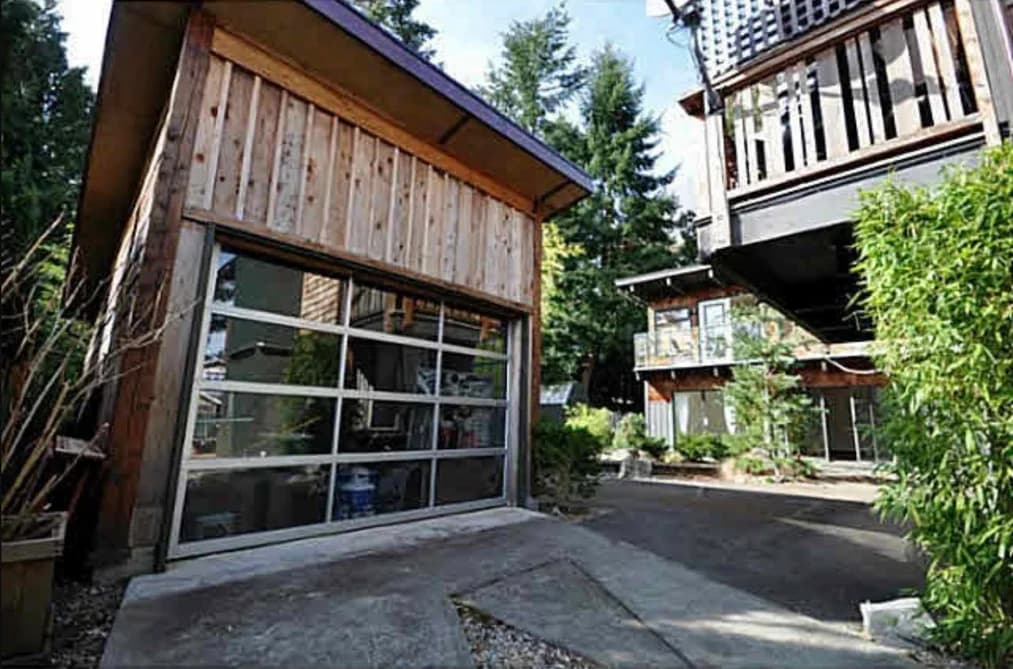 937 UNDERHILL DRIVE, Delta, BC — Residential for Sale - Photo 2