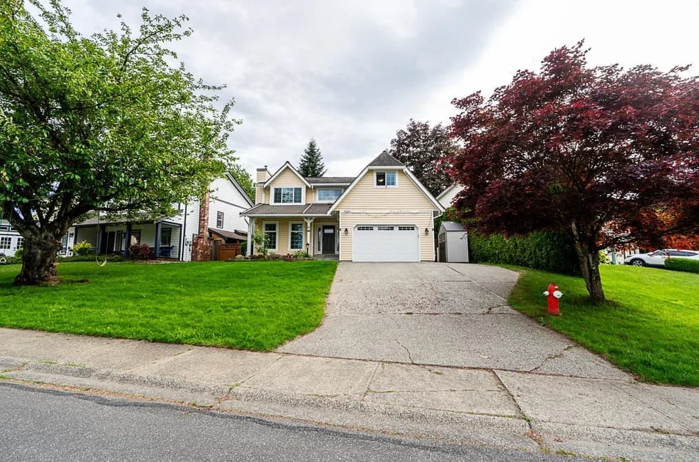 9395 209B STREET, Langley, BC — Residential for Sale - Photo 2