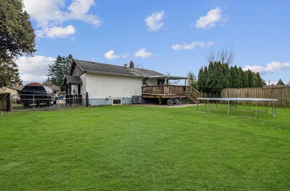 9433 MENZIES STREET, Chilliwack, BC — Residential for Sale - Photo 2