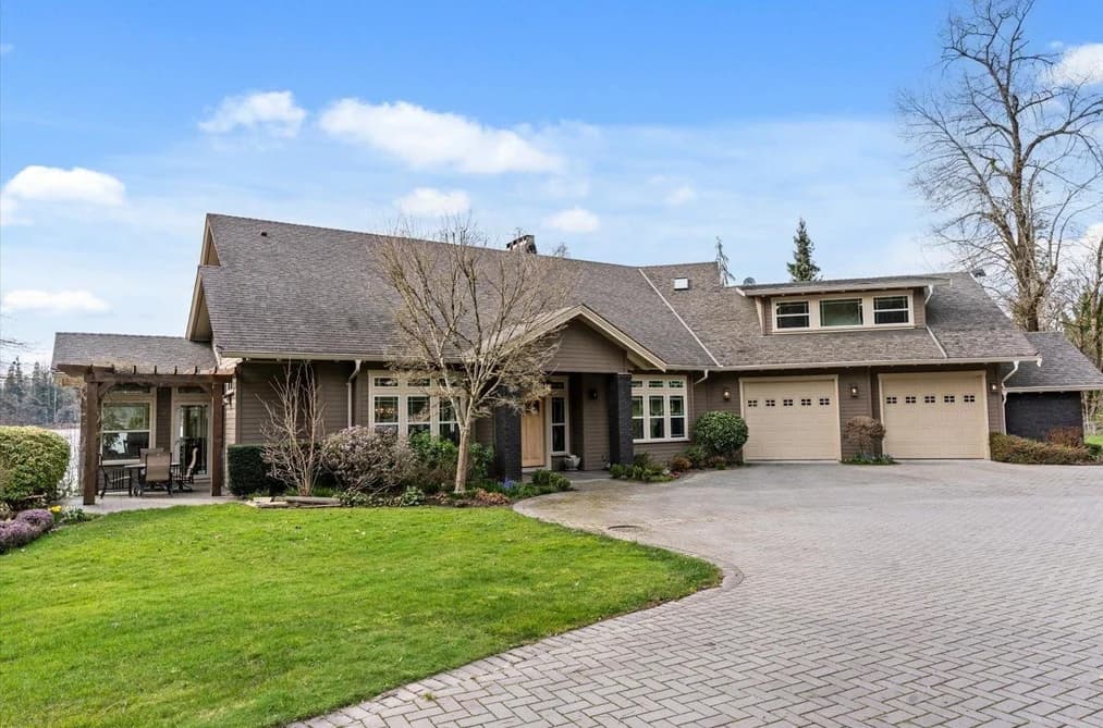9441 HAYWARD STREET, Mission, BC — Residential for Sale - Photo 2