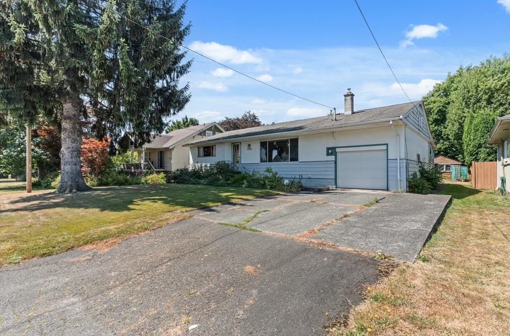 9481 WOODBINE STREET, Chilliwack, BC — Residential for Sale - Photo 2