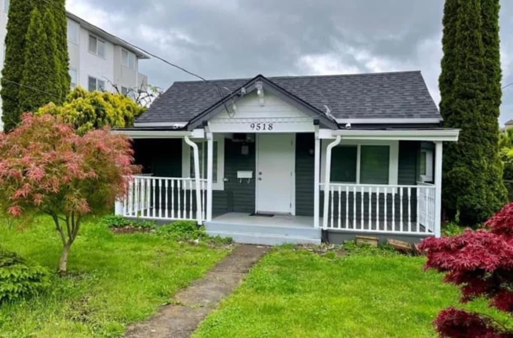 9518 ROBSON STREET, Chilliwack, BC — Residential for Sale - Photo 2