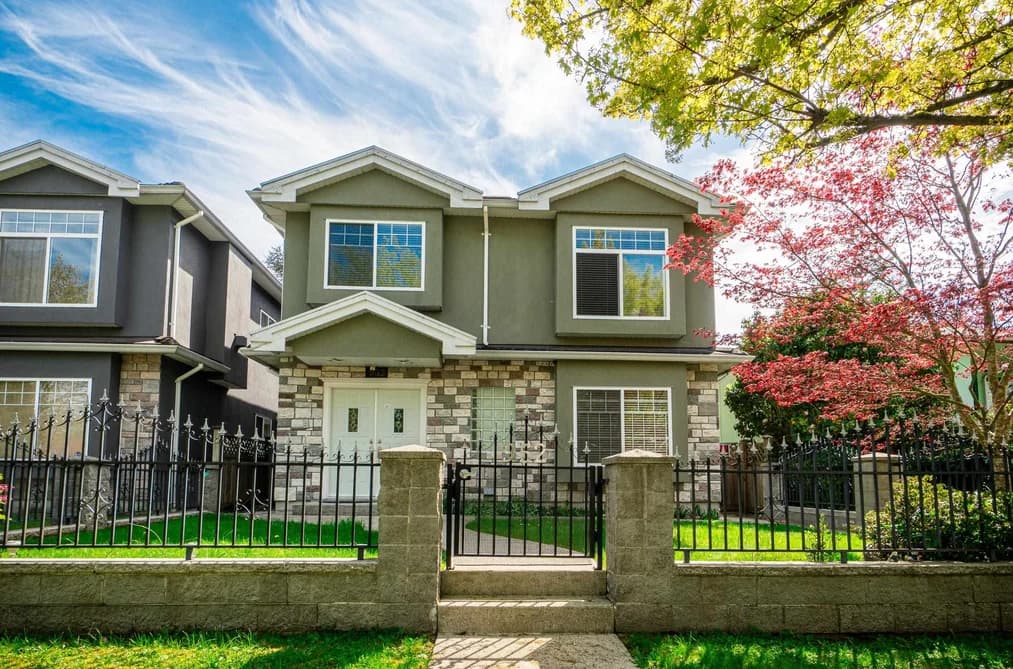 952 E 31ST AVENUE, Vancouver, BC — Residential for Sale - Main Photo