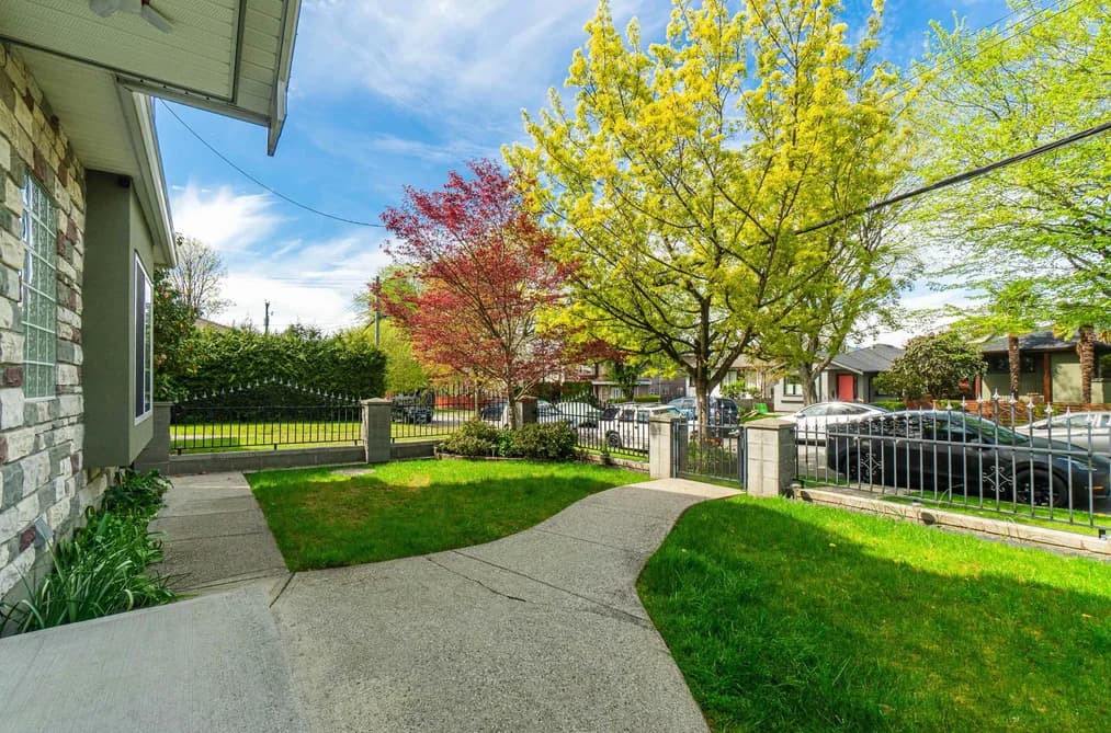 952 E 31ST AVENUE, Vancouver, BC — Residential for Sale - Photo 2