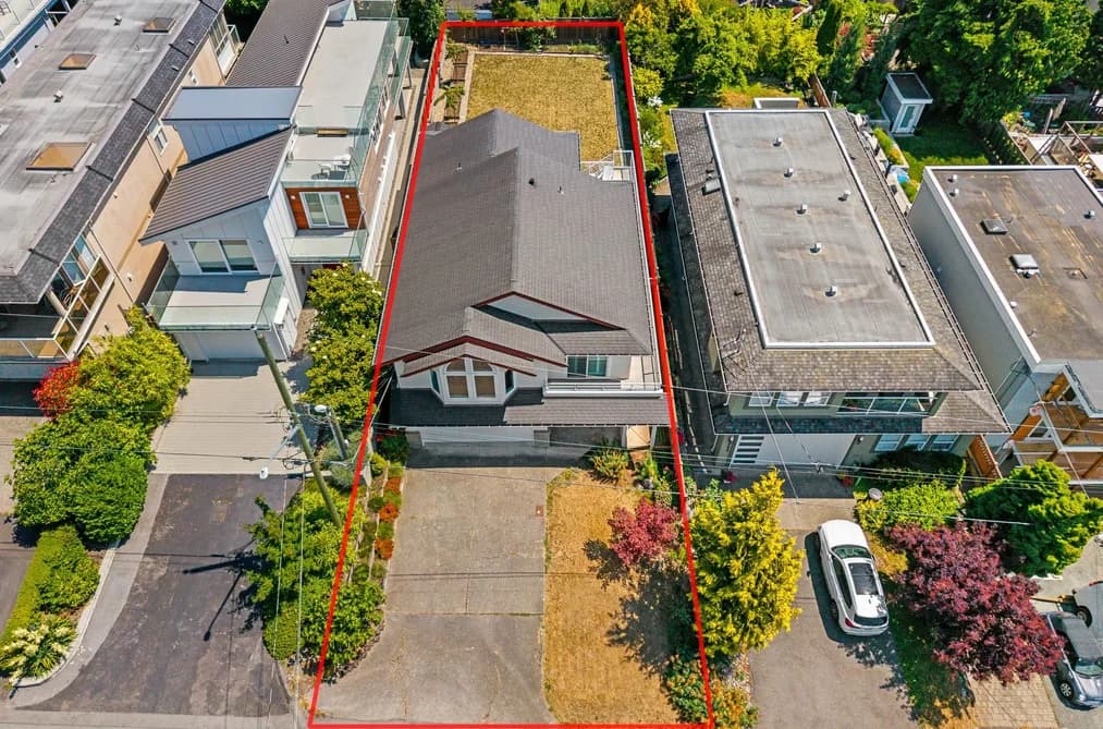 952 KENT STREET, White Rock, BC — Residential for Sale - Photo 2