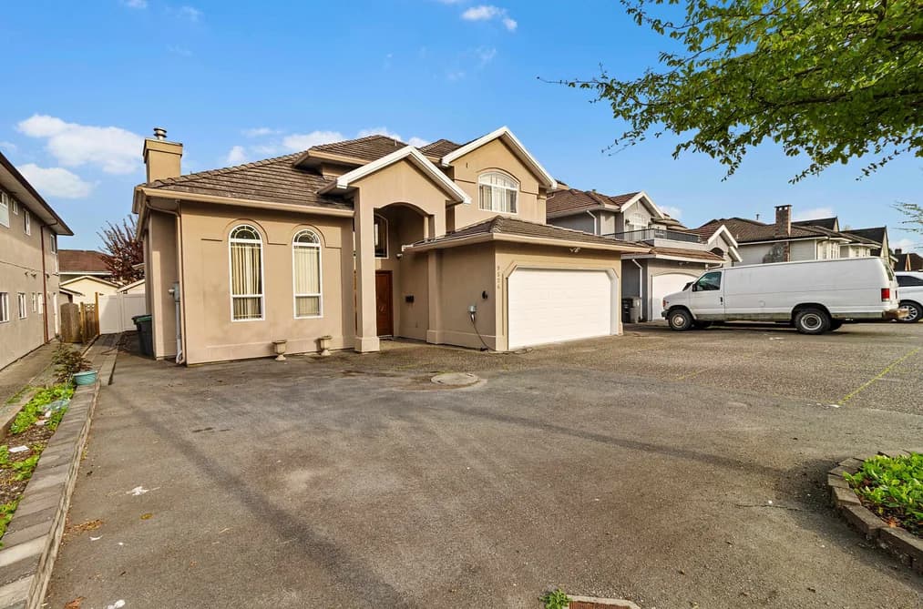 9526 124 STREET, Surrey, BC — Residential for Sale - Photo 2