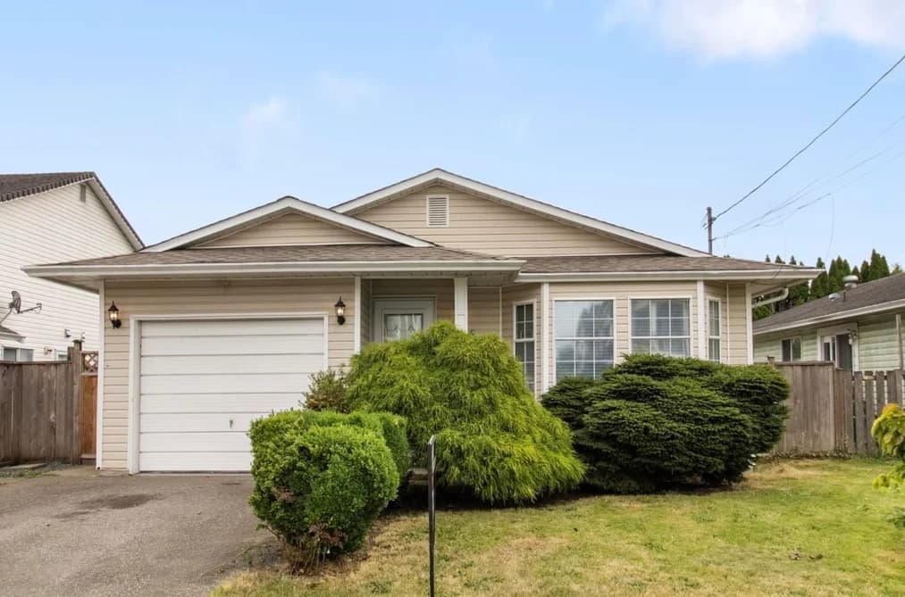 9536 CARROLL STREET, Chilliwack, BC — Residential for Sale - Main Photo