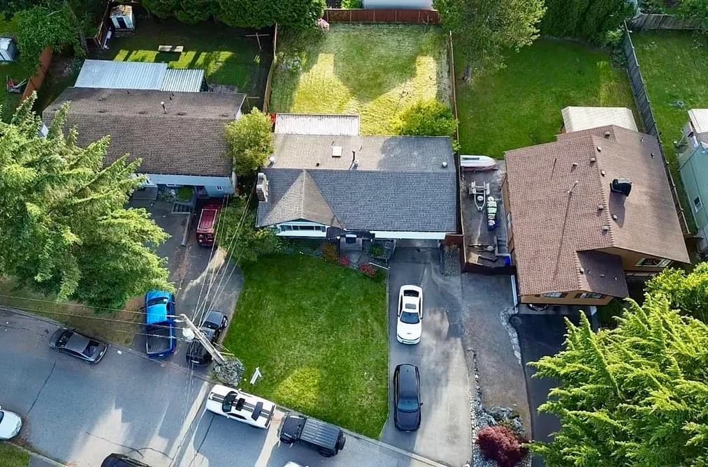 9537 125A STREET, Surrey, BC — Residential for Sale - Photo 2