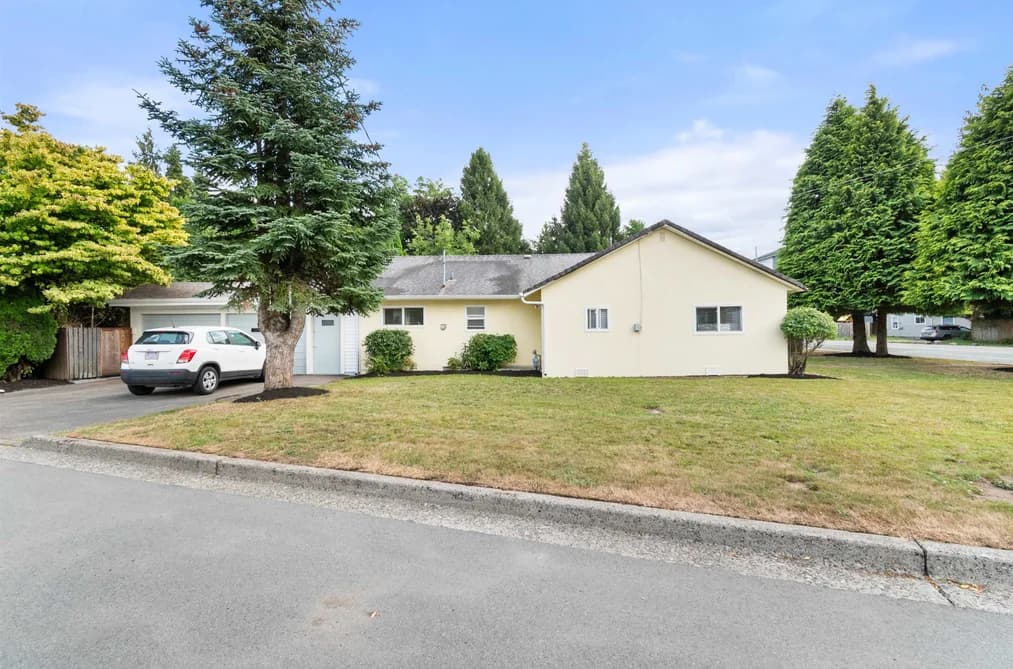 9570 VICTOR STREET, Chilliwack, BC — Residential for Sale - Main Photo