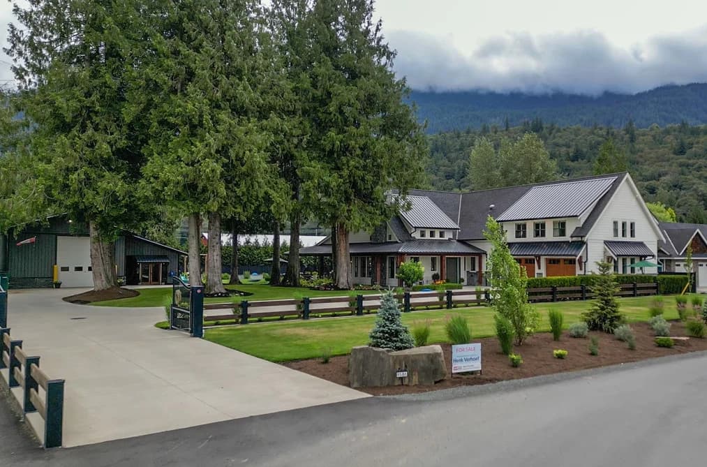 9586 MCMILLAN ROAD, Rosedale, BC — Residential for Sale - Photo 2