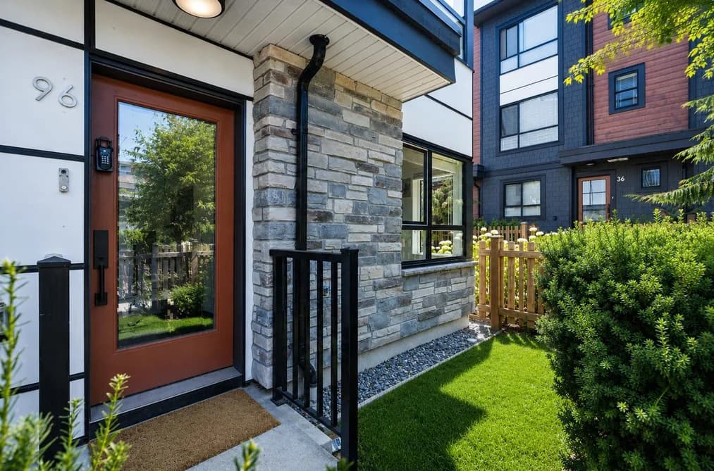 96 20150 81 AVENUE, Langley, BC — Residential for Sale - Photo 2