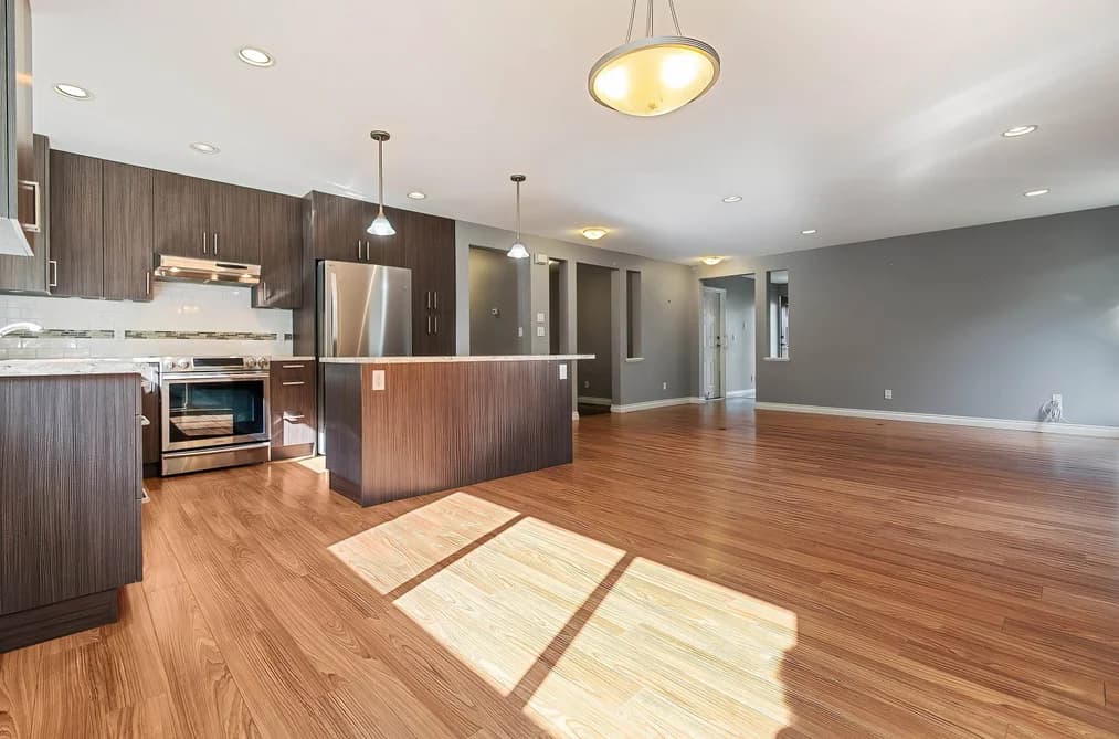 96 46000 THOMAS ROAD, Chilliwack, BC — Residential for Sale - Photo 2