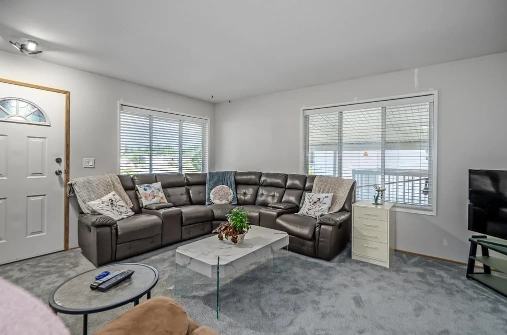 97 9055 ASHWELL ROAD, Chilliwack, BC — Residential for Sale - Photo 2