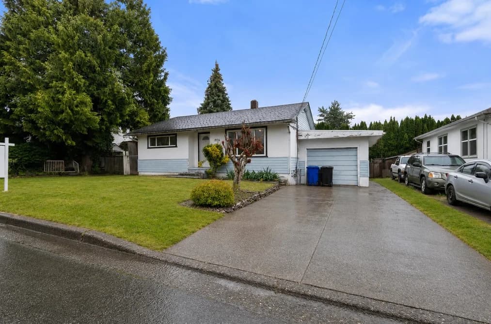 9716 WILLIAMS STREET, Chilliwack, BC — Residential for Sale - Photo 2