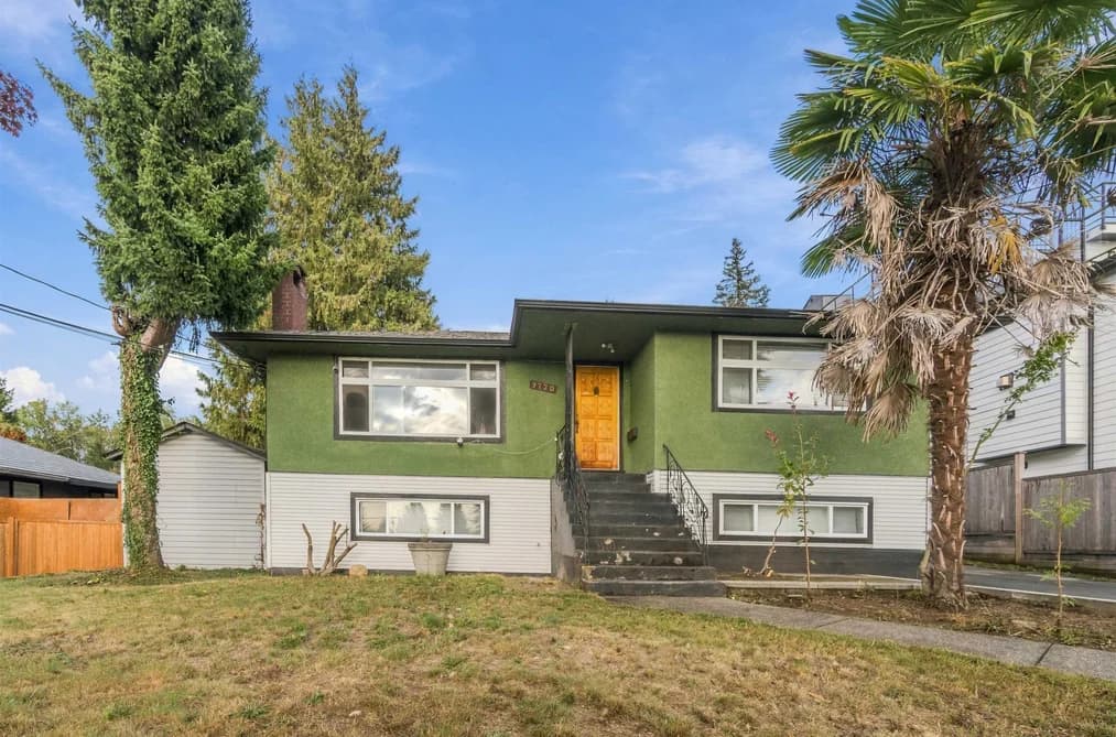 9720 Townline Diversion, Surrey, BC - MLS: R3164045 - Photo 2 9720 Townline Diversion, Surrey, BC - MLS: R3164045 - Photo 2