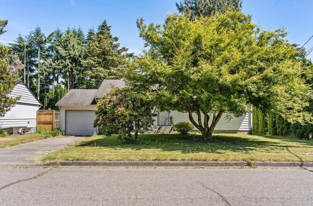 9740 CARLETON STREET, Chilliwack, BC — Residential for Sale - Photo 2