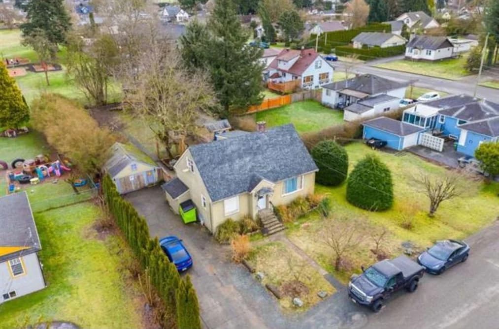 9754 OAK STREET, Chilliwack, BC — Residential for Sale - Main Photo