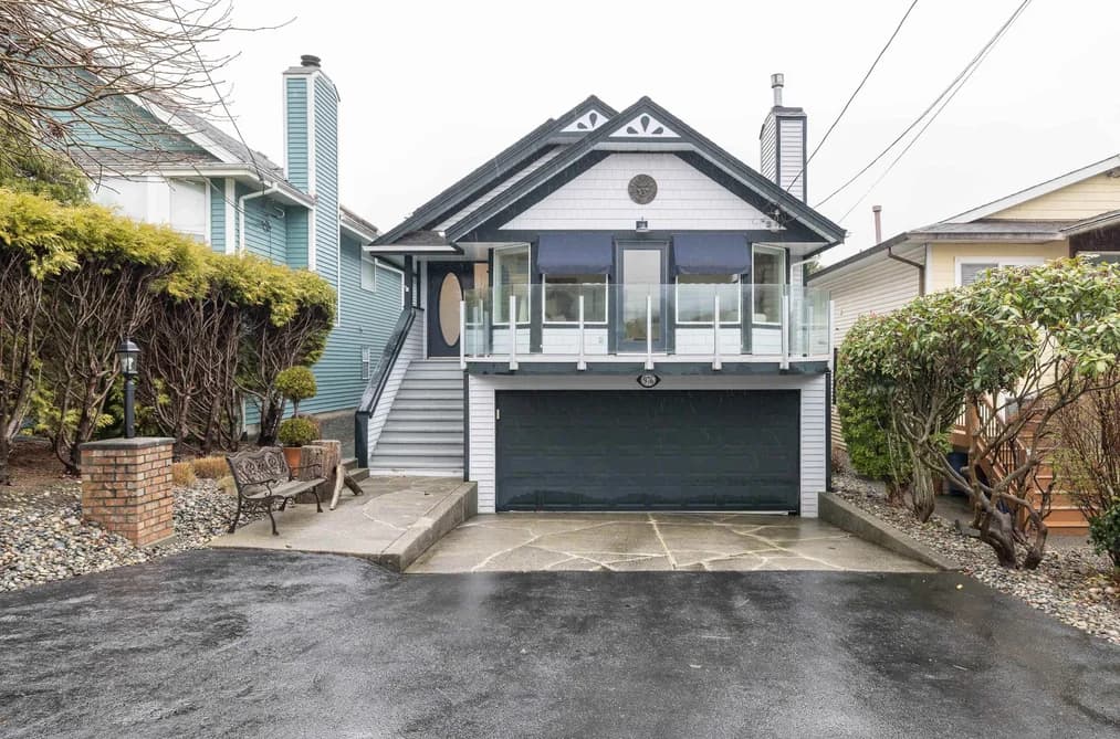 House for sale at 976 Habgood Street White Rock British Columbia - MLS: R3129394