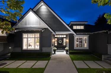 977 Melbourne Ave, North Vancouver, BC - MLS: R3166885