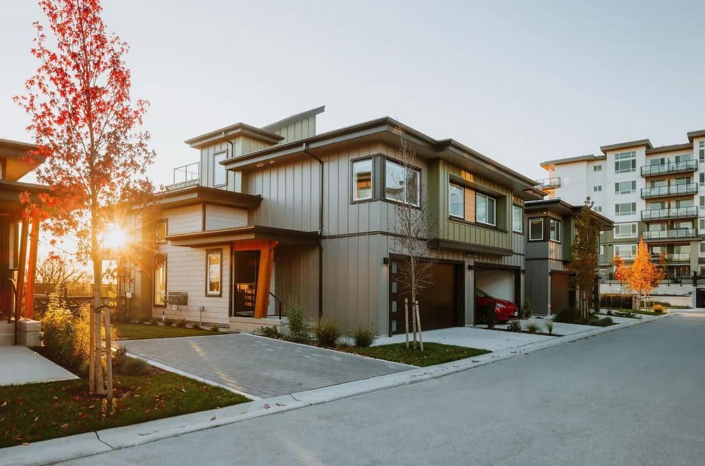 98 2426 RABBIT DRIVE, Tsawwassen, BC — Residential for Sale - Photo 2