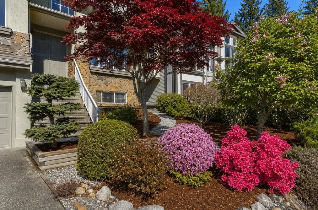 98 LINDEN COURT, Port Moody, BC — Residential for Sale - Photo 2
