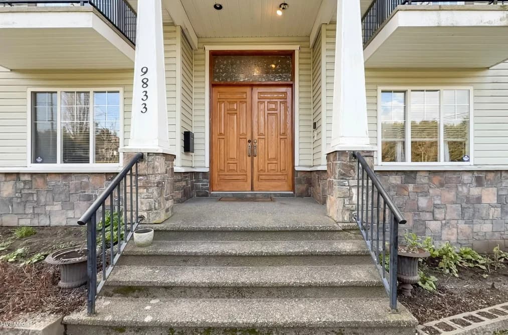 9833 NE 128 STREET, Surrey, BC — Residential for Sale - Photo 2
