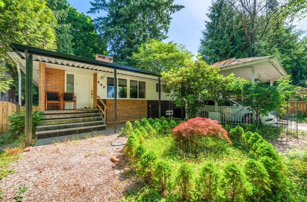 985 WALLACE WYND, Port Moody, BC — Residential for Sale - Photo 2