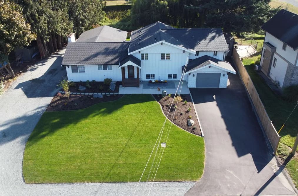 9862 GRACEMAR DRIVE, Chilliwack, BC — Residential for Sale - Photo 2