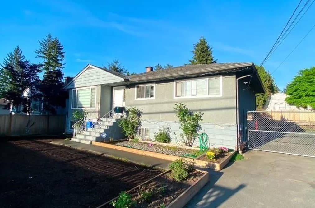 9864 128 STREET, Surrey, BC — Residential for Sale - Photo 2