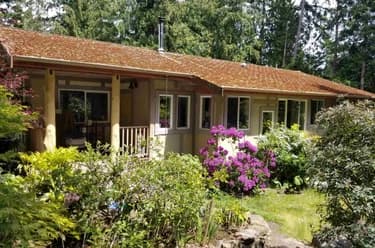 House for sale at 9975 Porlier Pass Road Galiano Island British Columbia - MLS: R3042943