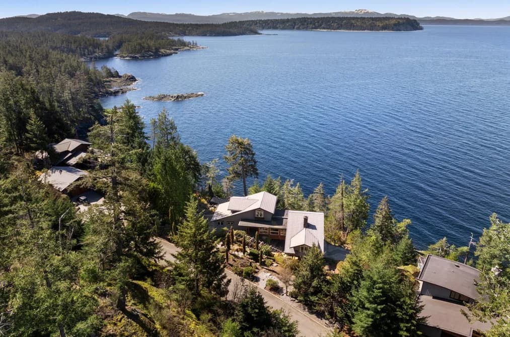 9987 WELCOME WYND, Halfmoon Bay, BC — Residential for Sale - Photo 2