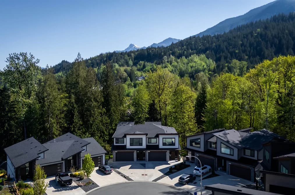 A 50249 LUNA PLACE, Chilliwack, BC — Residential for Sale - Photo 2