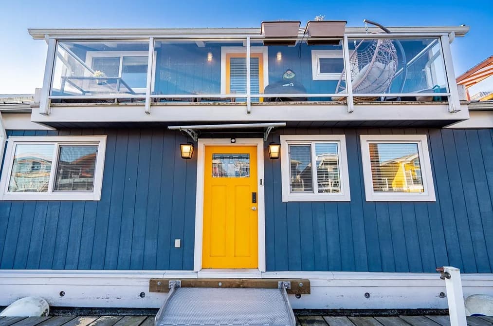 A015 415 ESPLANADE AVENUE, North Vancouver, BC — Residential for Sale - Photo 2
