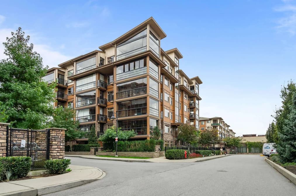 A512 20716 WILLOUGHBY TOWN CENTRE DRIVE, Langley, BC — Residential for Sale - Photo 2
