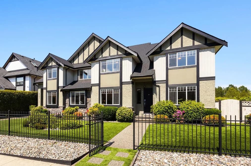 B 2484 NILE GATE, Port Coquitlam, BC — Residential for Sale - Photo 2
