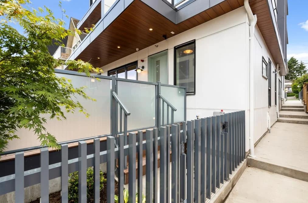B 4260 SOPHIA STREET, Vancouver, BC — Residential for Sale - Photo 2