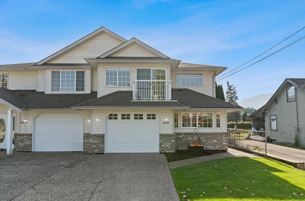 B 45220 SOUTH SUMAS ROAD, Chilliwack, BC — Residential for Sale - Main Photo