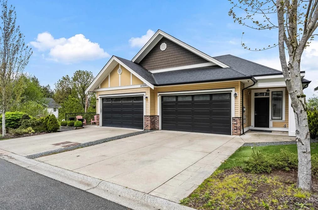 B 47009 SYLVAN DRIVE, Sardis, BC — Residential for Sale - Photo 2
