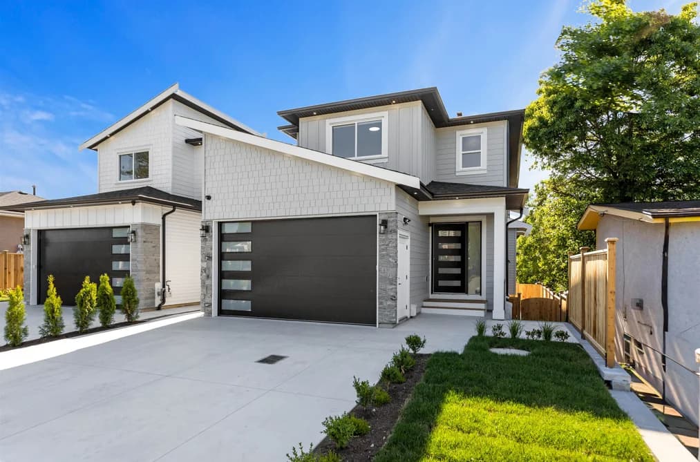 B 7531 DUNSMUIR STREET, Mission, BC — Residential for Sale - Main Photo