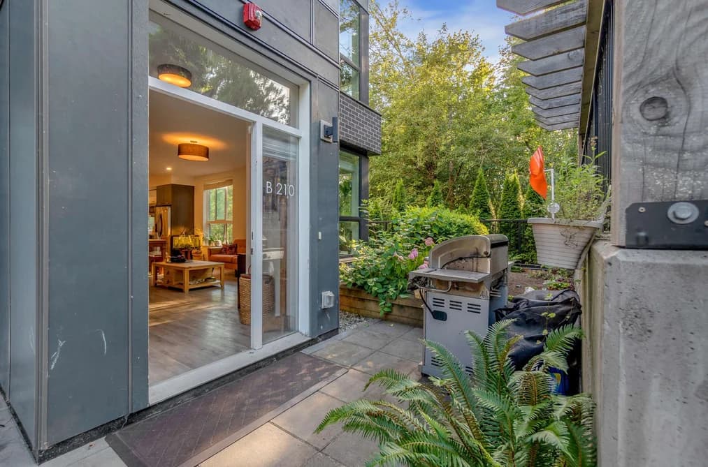 B210 20087 68 AVENUE, Langdale, BC — Residential for Sale - Photo 2