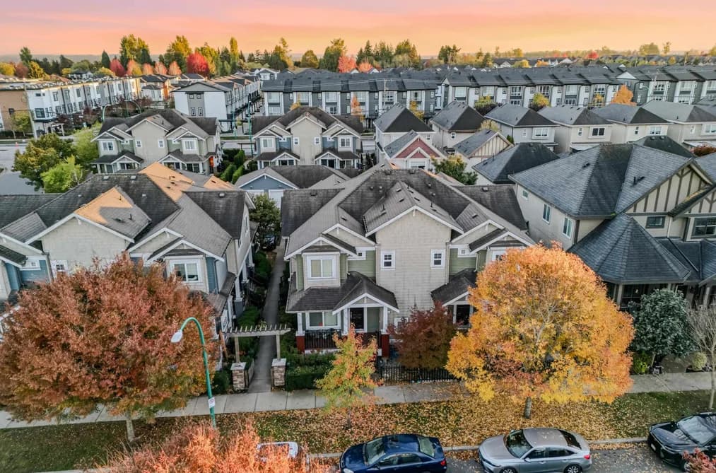 B3 19292 72A AVENUE, Surrey, BC — Residential for Sale - Photo 2