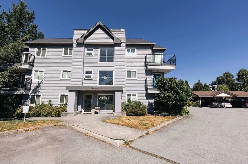 B307 40120 WILLOW CRESCENT, Squamish, BC — Residential for Sale - Main Photo
