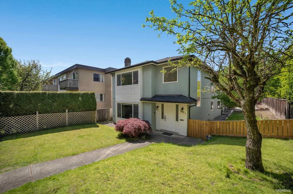 Back unit 8607 SELKIRK STREET, Vancouver BC V6P 4J2 - Photo 1