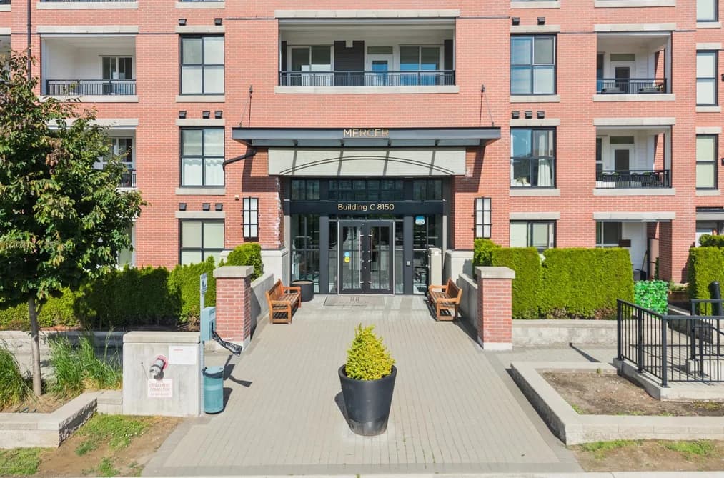 C504 8150 207 STREET, Langley, BC — Residential for Sale - Photo 2