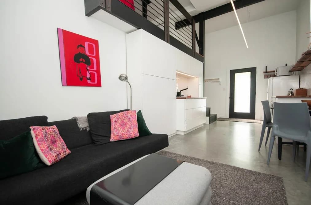 COACH HOUSE - 563 UNION STREET, Vancouver BC V6A 2B7 - Photo 1