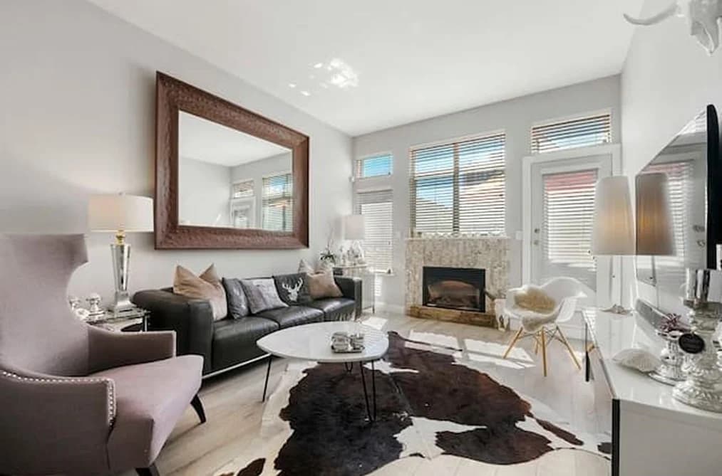 D 136 W 4TH STREET, North Vancouver, BC — Residential for Sale - Main Photo