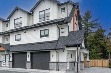 Row House (Non-Strata) for sale at D 7533 Wren Street Mission British Columbia - MLS: R3143732