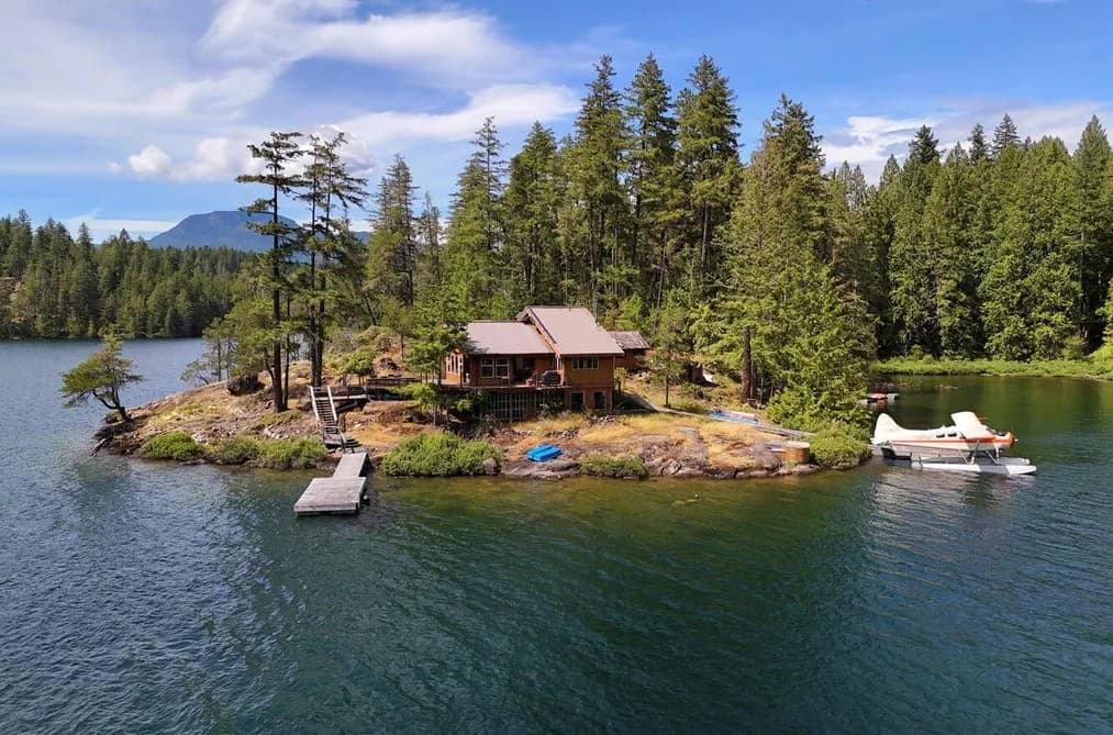 DL 6692 WEST LAKE, Nelson Island, BC — Residential for Sale - Main Photo
