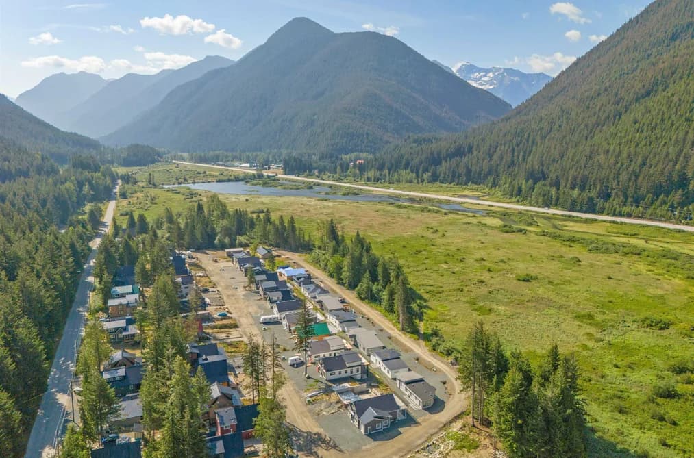 HG176 71429 GROVE BOULEVARD, Hope, BC — Land for Sale - Photo 2