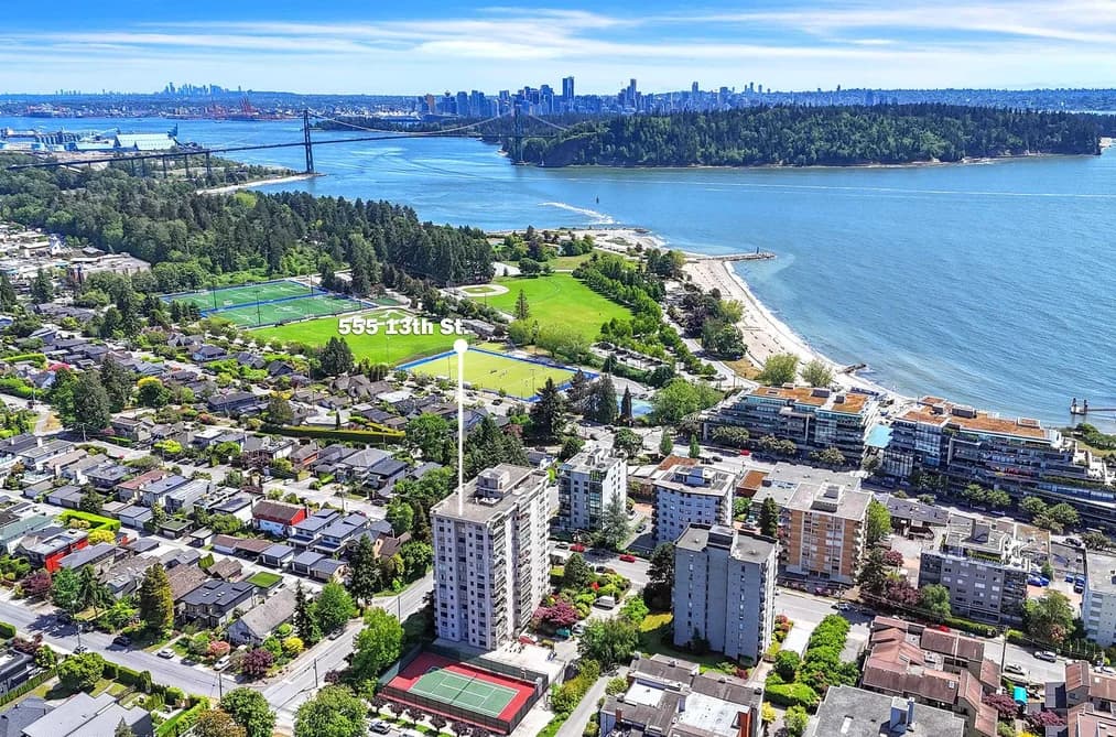 L1 555 13TH STREET, West Vancouver, BC — Residential for Sale - Main Photo